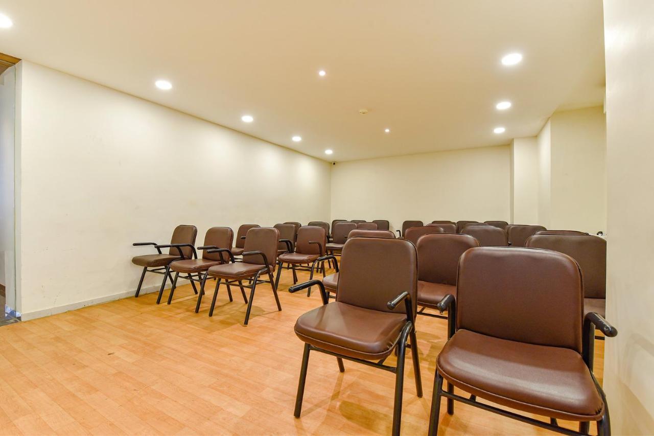 Fabhotel Prime Grand Unity, Changodar Ahmedabad Exterior foto