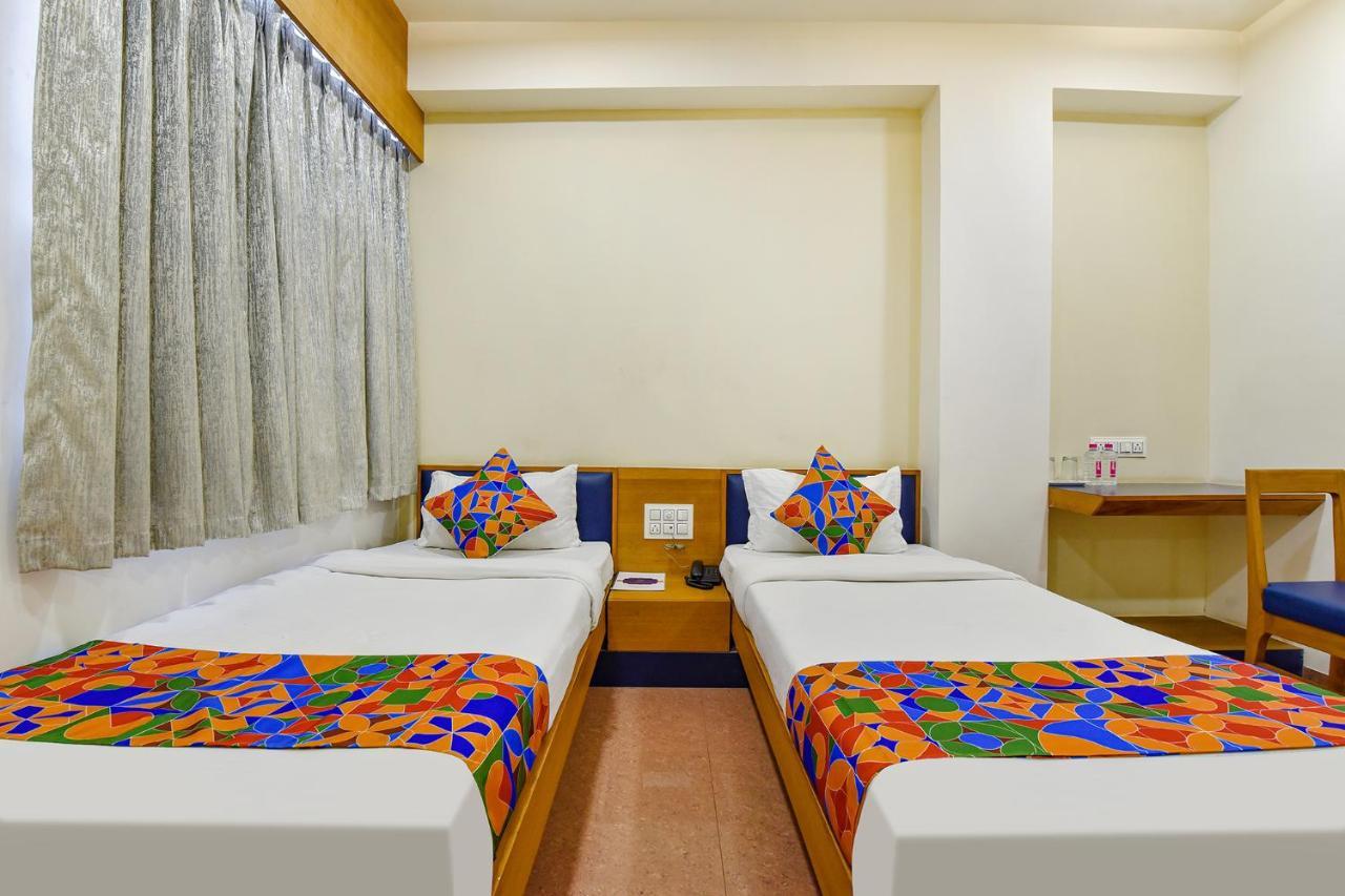 Fabhotel Prime Grand Unity, Changodar Ahmedabad Exterior foto